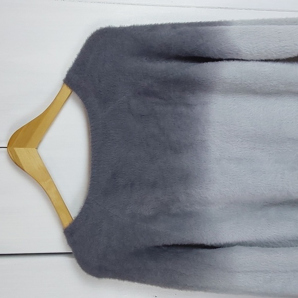 Fate OMBRE Butter Soft Stretchy Modern Colorblock Sweater Neutral Sz.M - Picture 6 of 10